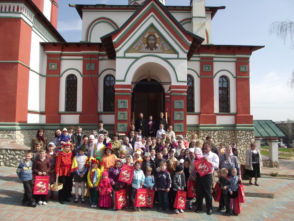 Веселое десткое Пасхальное представление
